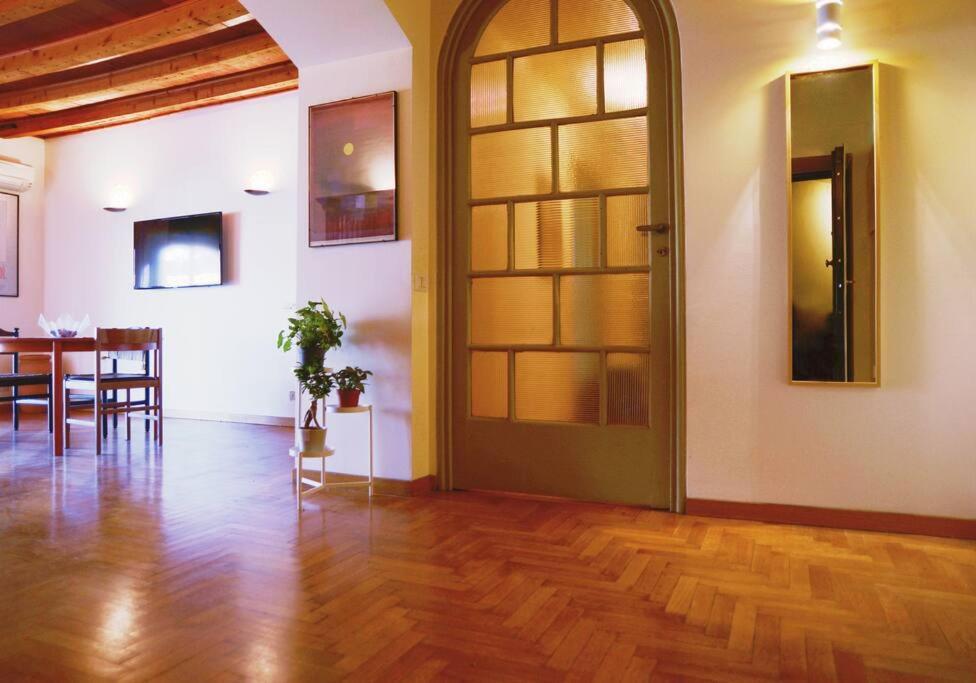 Urban House - Elegant Apartment Brera Milan Center Dış mekan fotoğraf