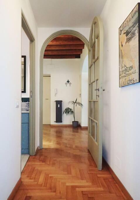 Urban House - Elegant Apartment Brera Milan Center Dış mekan fotoğraf