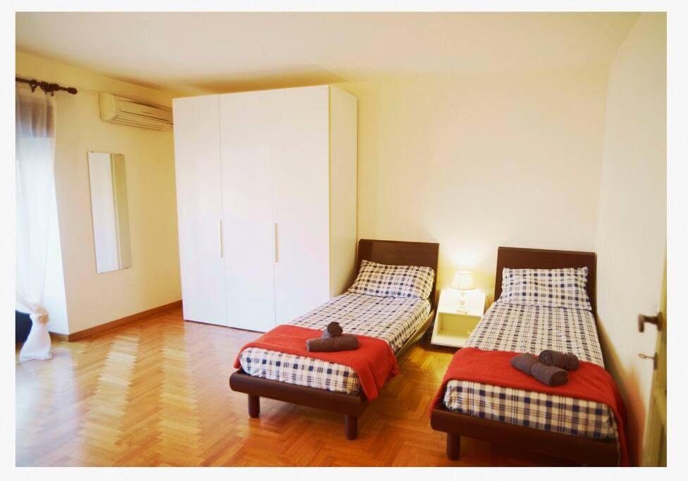 Urban House - Elegant Apartment Brera Milan Center Dış mekan fotoğraf